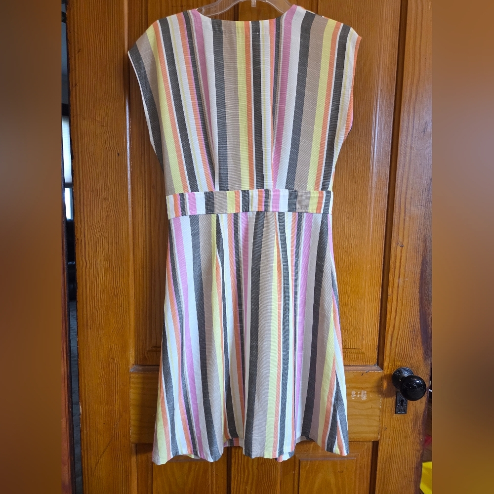 🌸🌸LOFT Multicolor Striped Midi Dress🌸🌸 - Picture 2 of 4